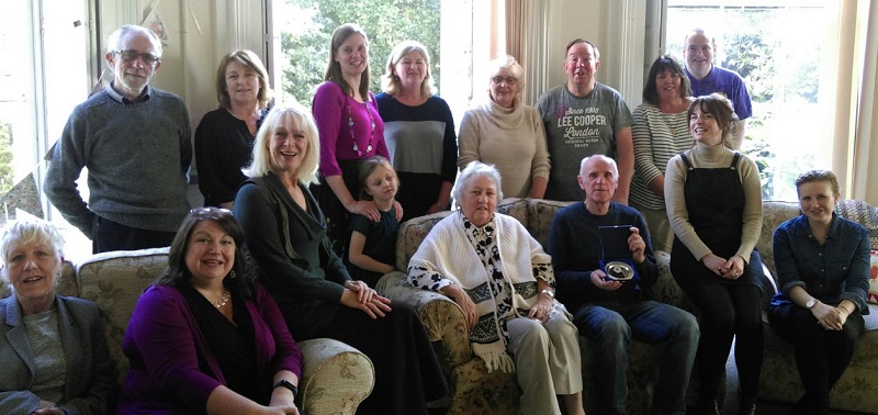 volunteers-knowsley-800